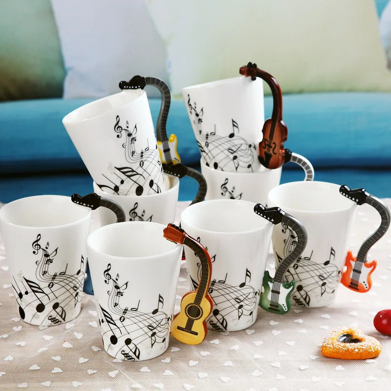 White ceramic 240ml creative music mug with black musical notes and colorful ceramic mug guitar handles for milk and tea