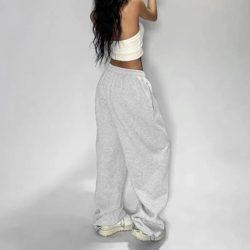 Woman American Hip Hop Wide Leg Joggers Street Dance Casual Sweatpants Retro Loose Fit Comfortable Trendy Athletic Style