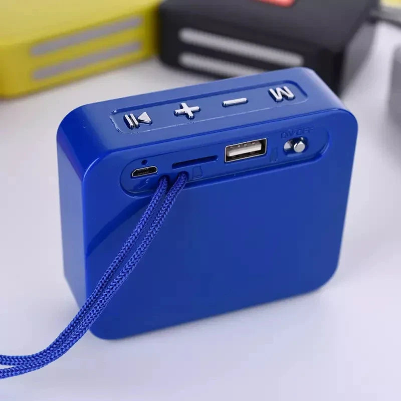 Blue mini portable outdoor riding bluetooth speaker with braided cord column 5w boombox hiking music player