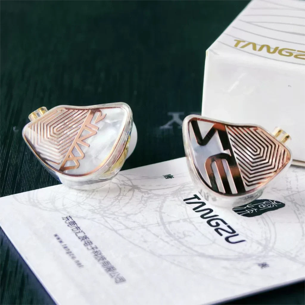 Rose gold and clear acrylic tangzu wan er studio edition in ear monitors with 10mm pet diaphragm 2pin hifi wired design