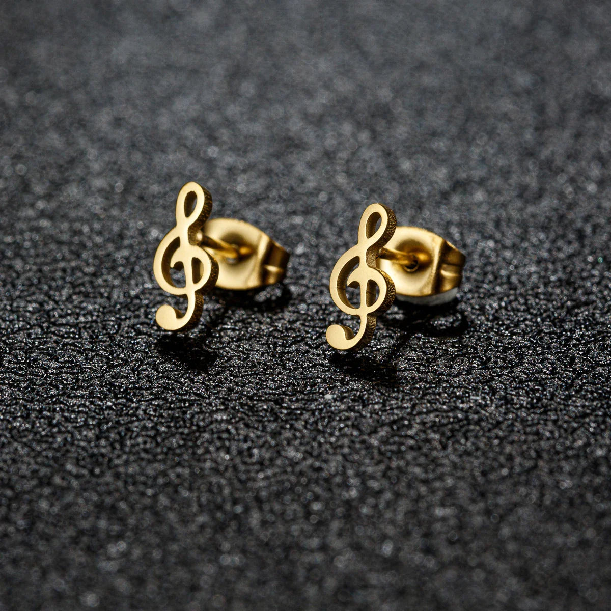 Gold-colored stainless steel mini music earrings shaped like treble clefs small ear studs charm musical note jewelry gift