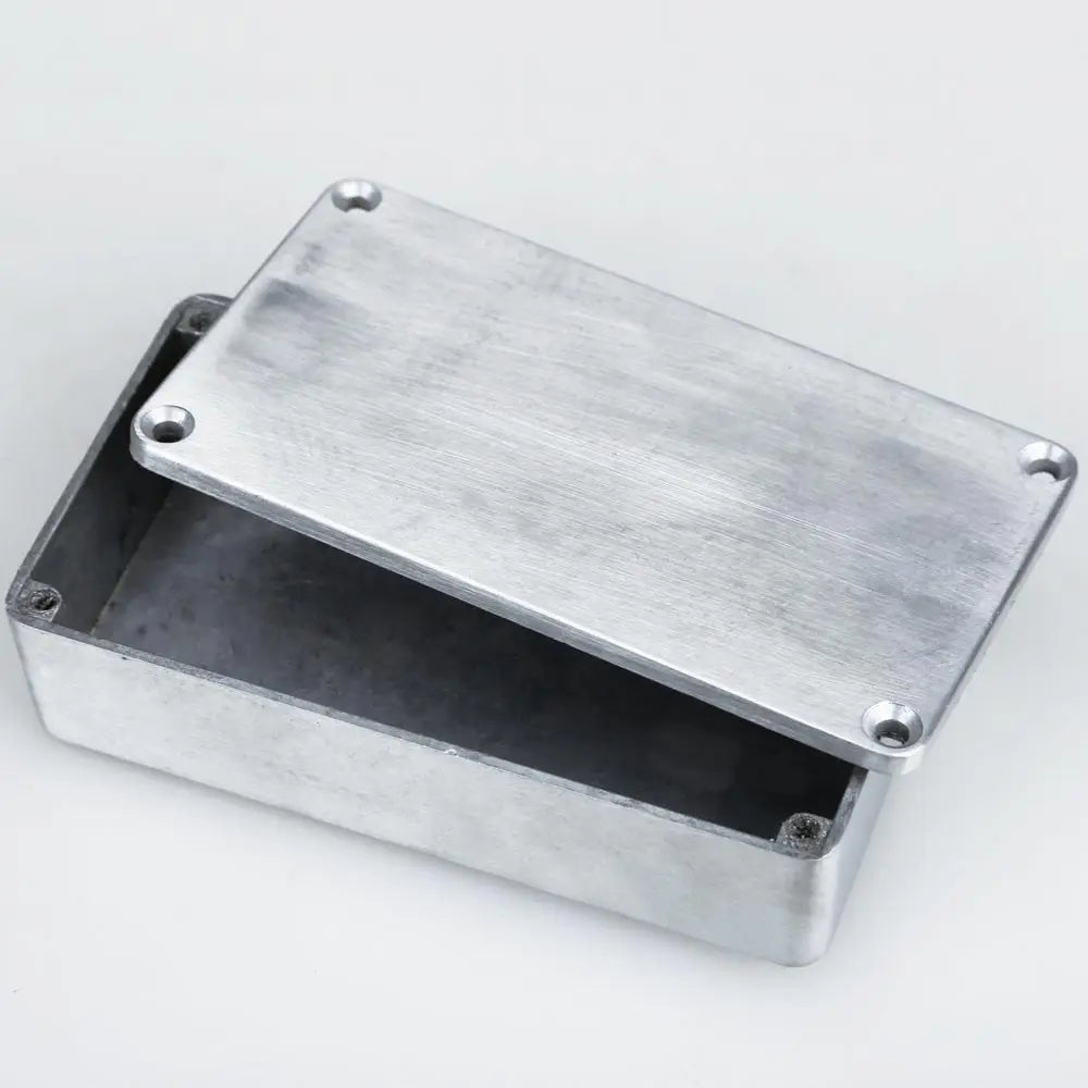 Silver-colored 1590b screws aluminum guitar effect case enclosure with hinged lid and four corner mounting holes holder replacement durable