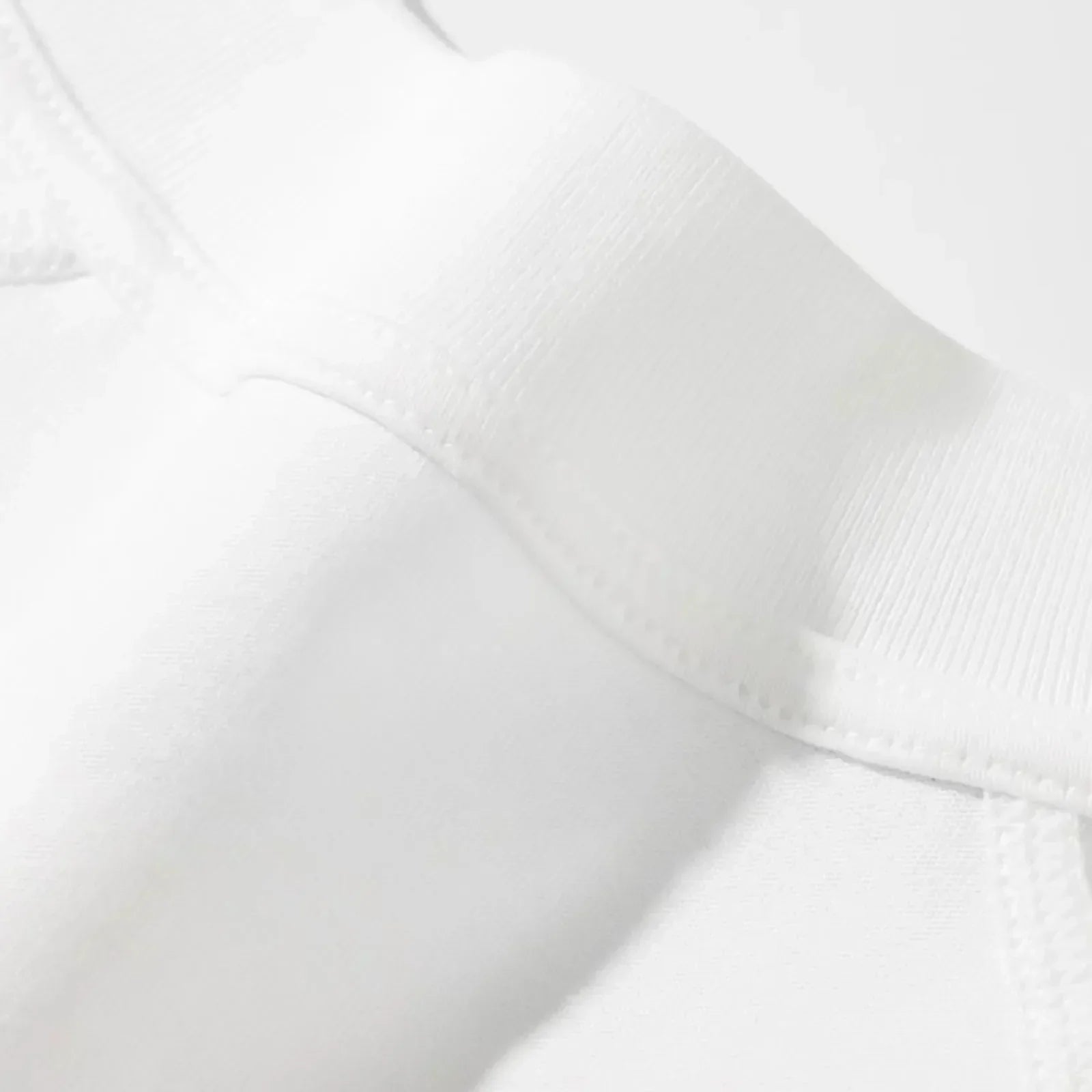 White cotton t-shirt collar of 42nd street broadway small tee 1980s production depression vintage soft breathable design