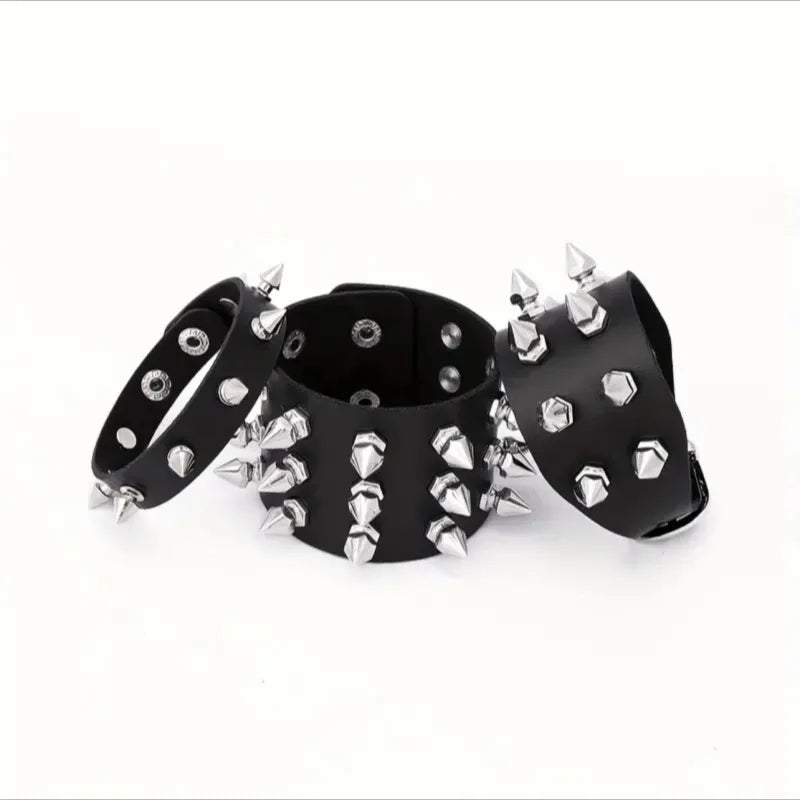 1Pc Hip Hop Men Goth PU Leather Wristband bracelet en cuir Vintage Cosplay Rock Spikes Rivet Chunky Cuff Black браслеты