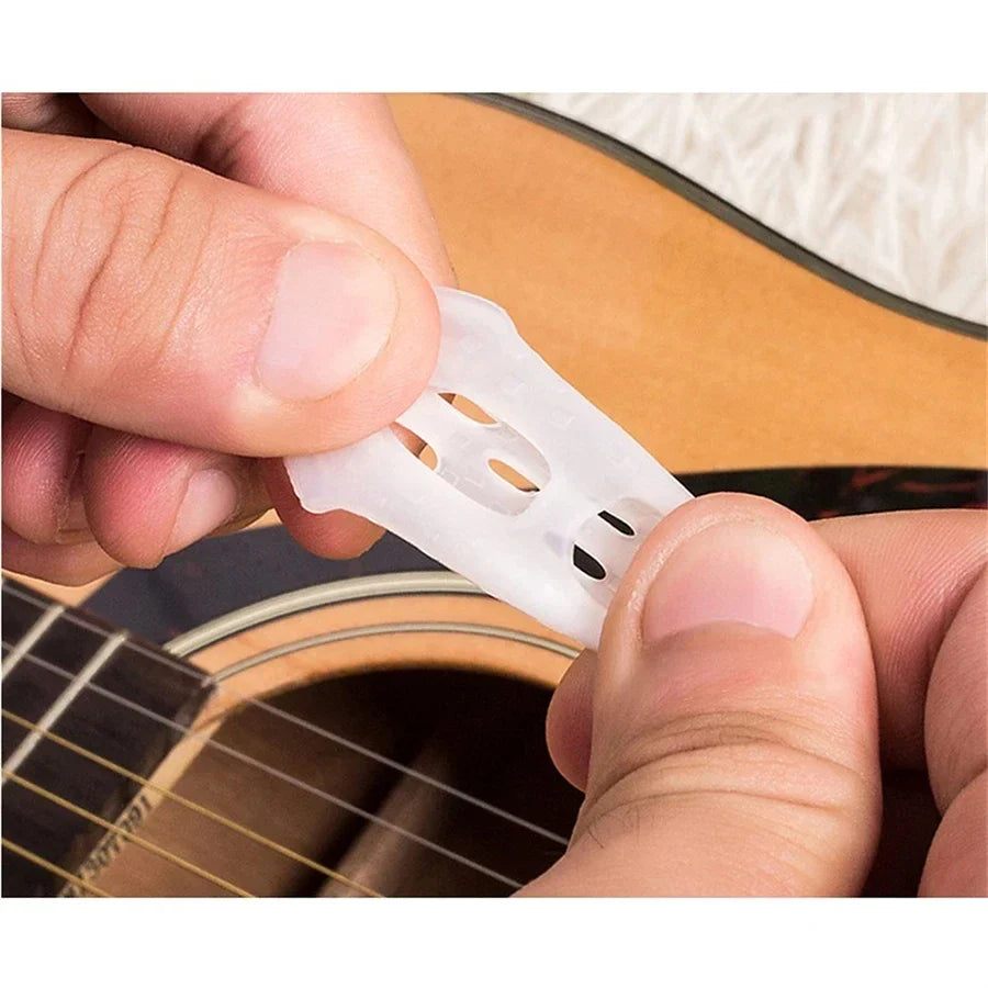 Transparent silicone guitar capo with three oval cutouts designed for 5pcs finger cover ukulele electric acoustic play pain gloves