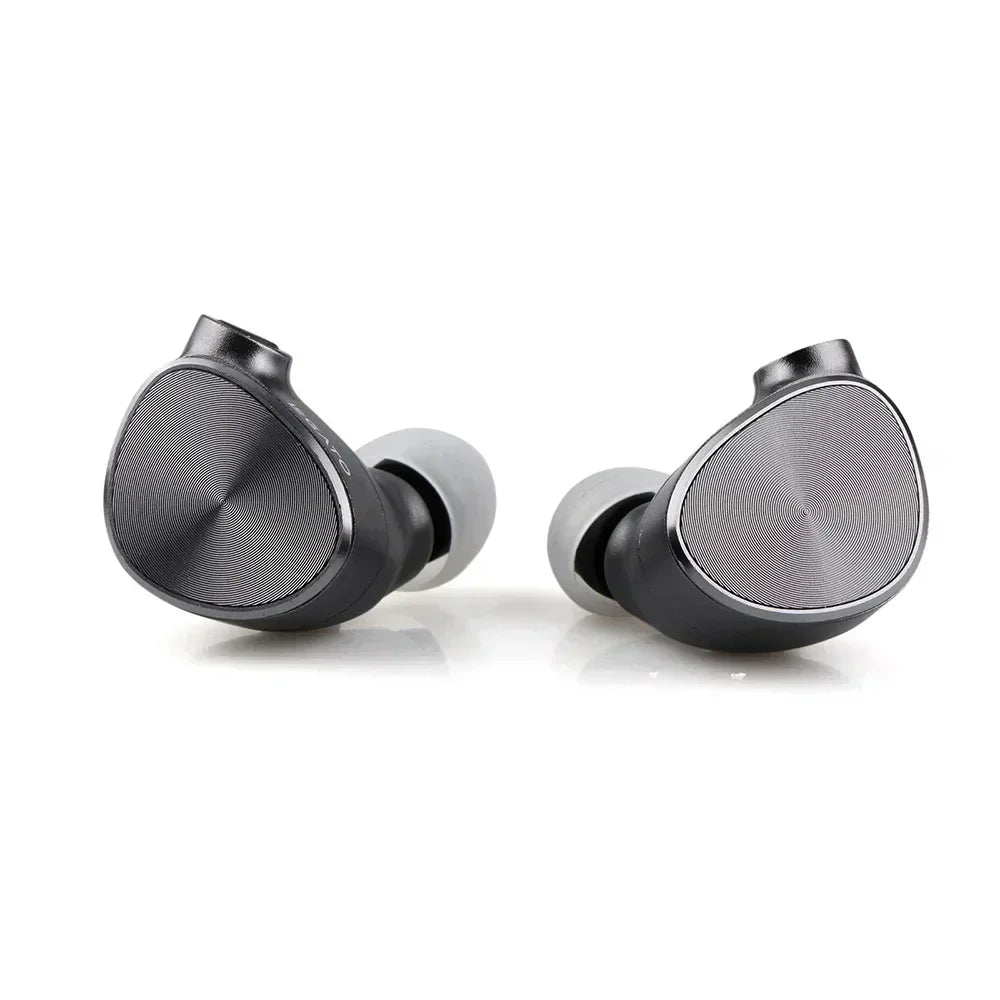 Black and silver inlaid legato headphone 2dd dual dynamic driver in ear iem with brushed metal grille and 78mm 2pin cable