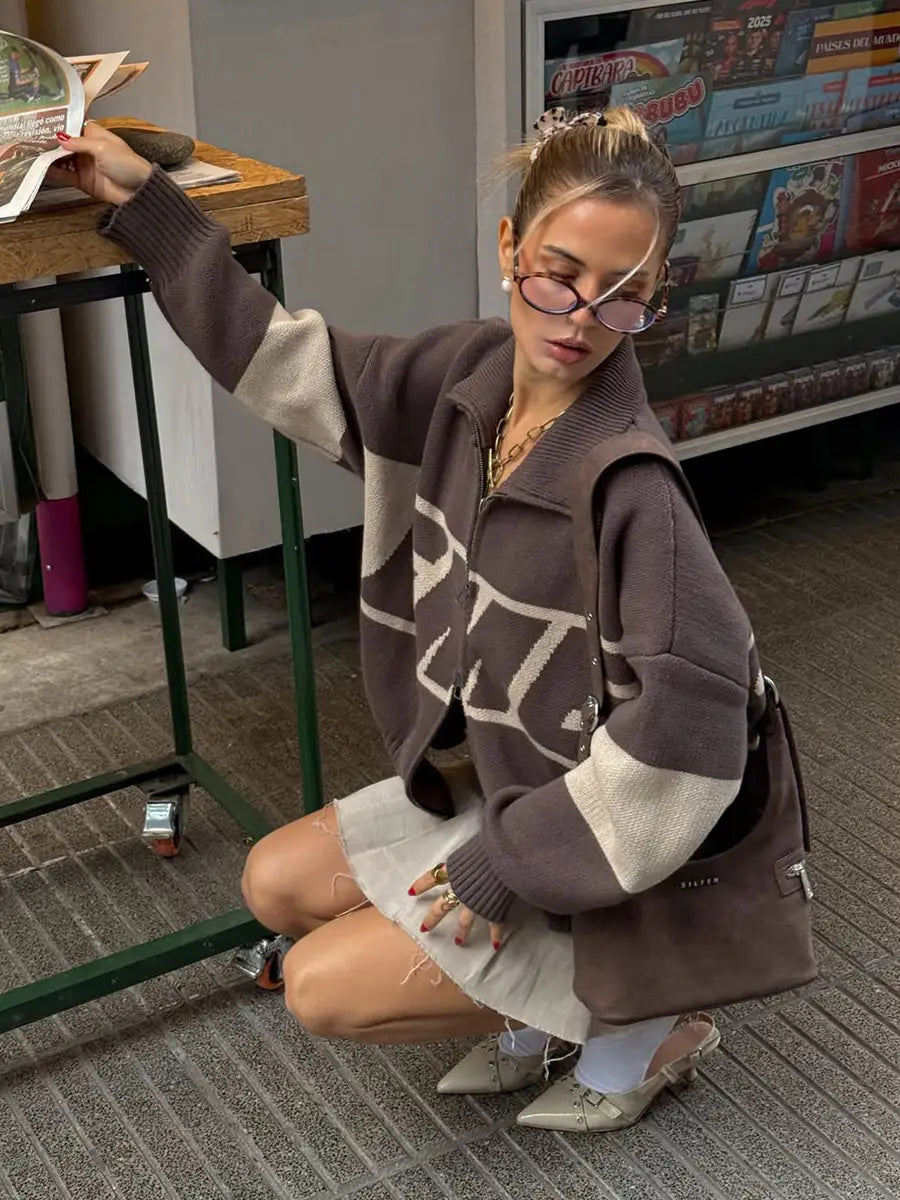Street Harajuku Oversized Men’s Sweater Women Winter Warm Letter Splicing Embroidered Cardigan Y2K Simple Zip Cardigan Clothing