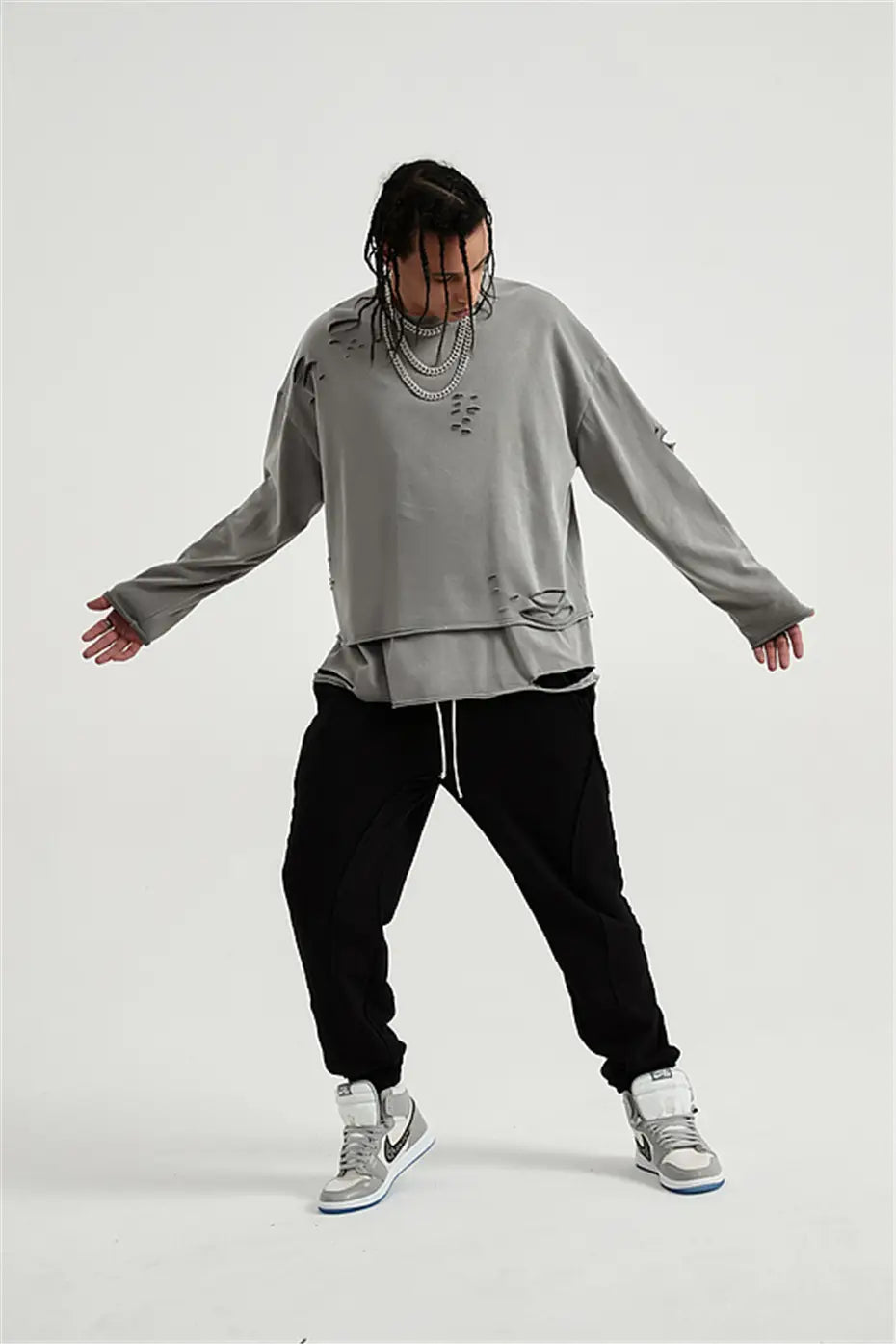 Hip Hop Streetwear Vintage Sweatshirt 2026 Autumn Creative Distressed Destroyed Ripped Holes Pullover Cotton Tops Loose