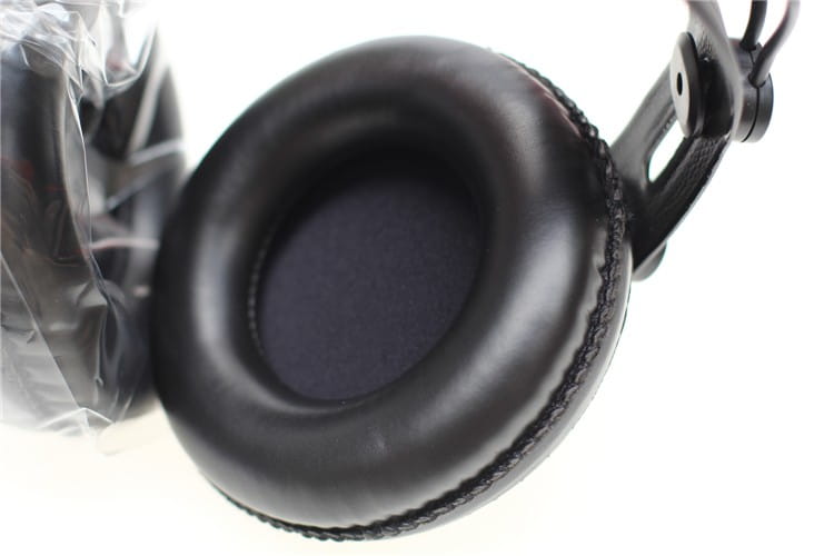 Samson SR850 Professional studio reference headphones with 10Hz-30kHz frequency response,with leather earcup,without retail box