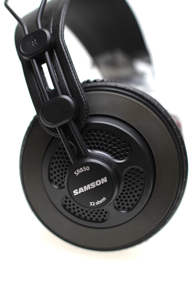 Samson SR850 Professional studio reference headphones with 10Hz-30kHz frequency response,with leather earcup,without retail box