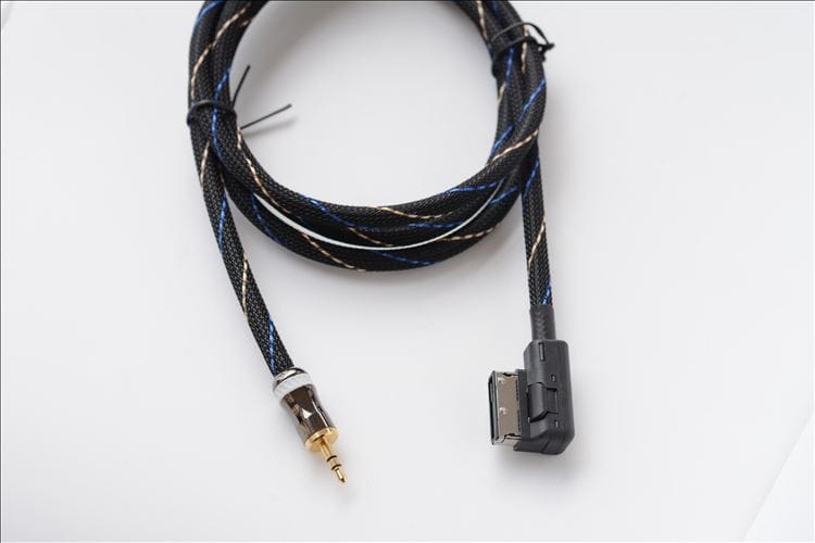 HiFi Excellent AMI AUX cable for Audi MMI 2G 3G for VW Skoda Music Interface MMI MDI 3.5mm Jack MP3 A6 A4 A8 Q5 Q7 S5 A5 A1