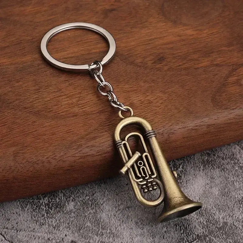 music small gift men and women keyrings Mini retro musical instrument metal keychain pendant