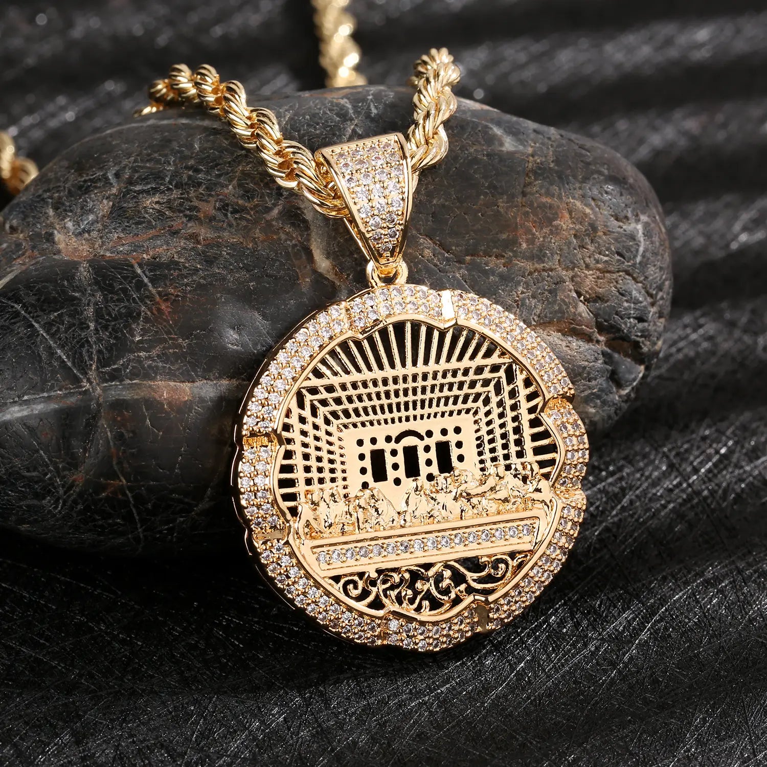 Hip-hop religious pendant for men and women made of copper plated with 14K gold wholesale available.