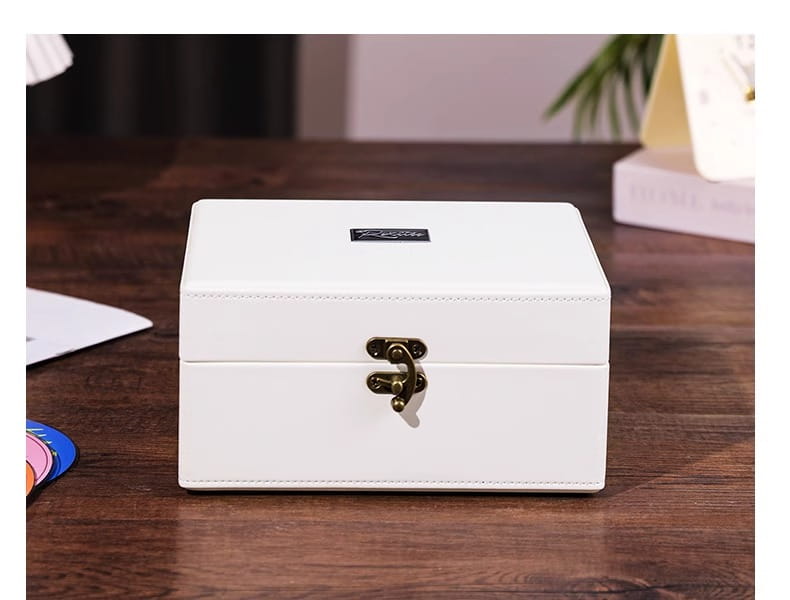 Vintage Leather CD Player Two-way Bluetooth 5.0 Built-in Speaker Portable Rechargeable CD Music Player USB Lossless Player
