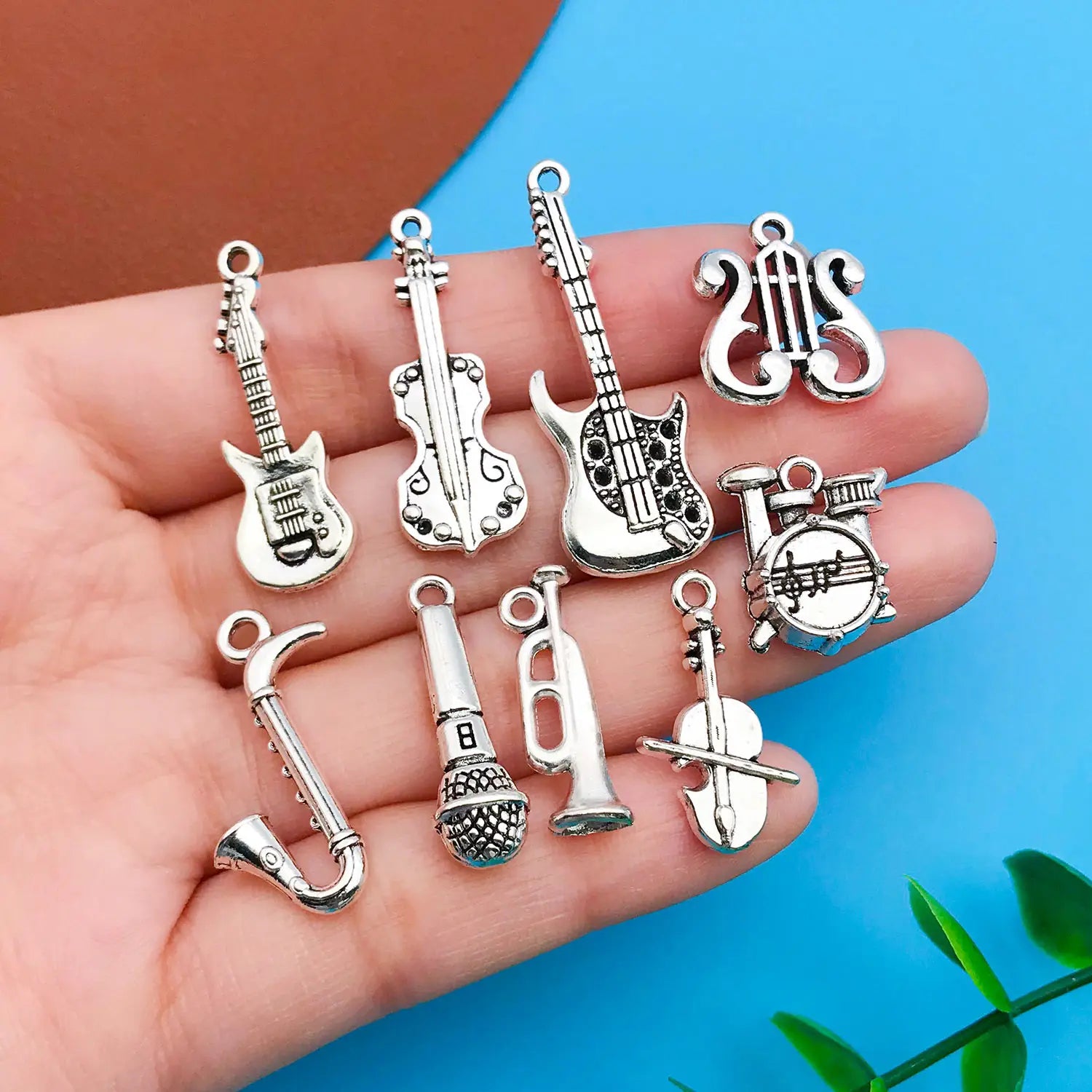 Mix 15pcs Antique Silvery Musical Instrument Charms Pendant For Jewelry Making Guitar Piano Violin Music Charms Finding Crafting