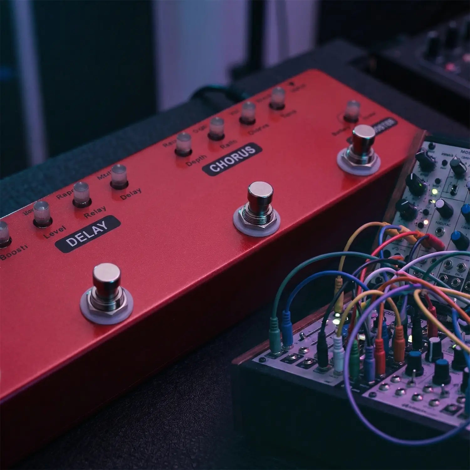 MOSKYAUDIO DC5 Guitar Multi-Effects Pedal Compact 6-in-1 Design with Delay Chorus Distortion Overdrive Booster Buffer True Bypas