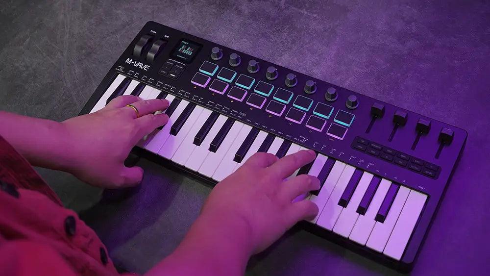 M-VAVE SMK-37 PRO 37 Key MIDI Keyboard with Sound Source USB MIDI Controller with 16 RGB Pads & 8 Knobs Supports Software