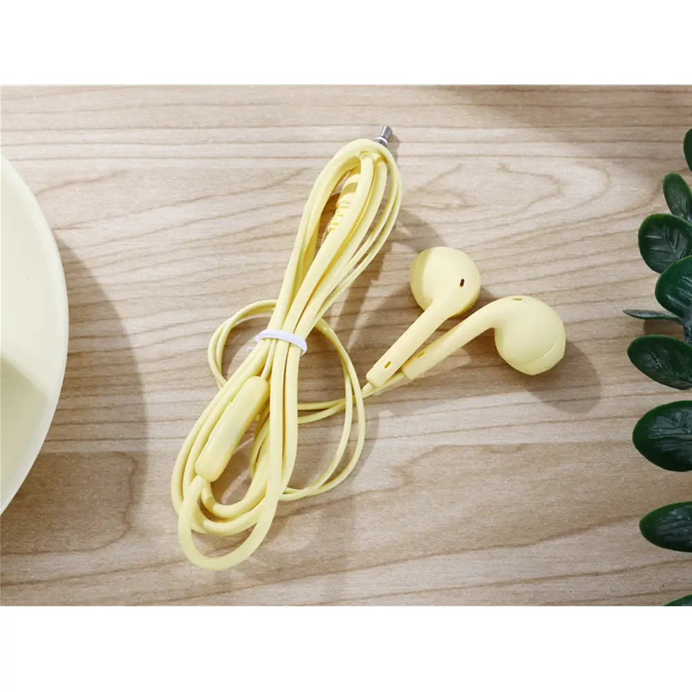 3.5mm Wired Headset Macaron Earphone In-Ear Headphone Music Multicolors 1.2m with Microphone Earphones Universal for Smart Phone
