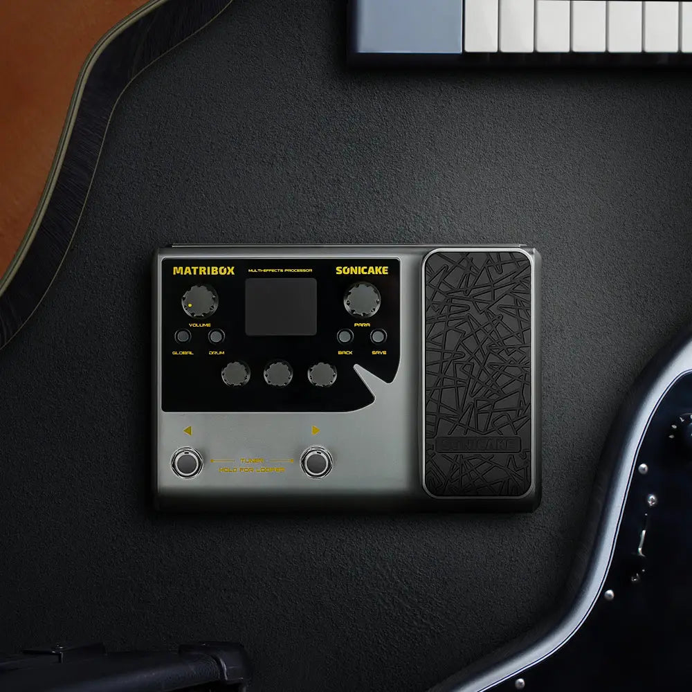 SONICAKE Matribox 140 Built-in Guitar/Bass/Acoustic Multi Effects Processor with Expression pedal Looper Modeling AMP QME-50