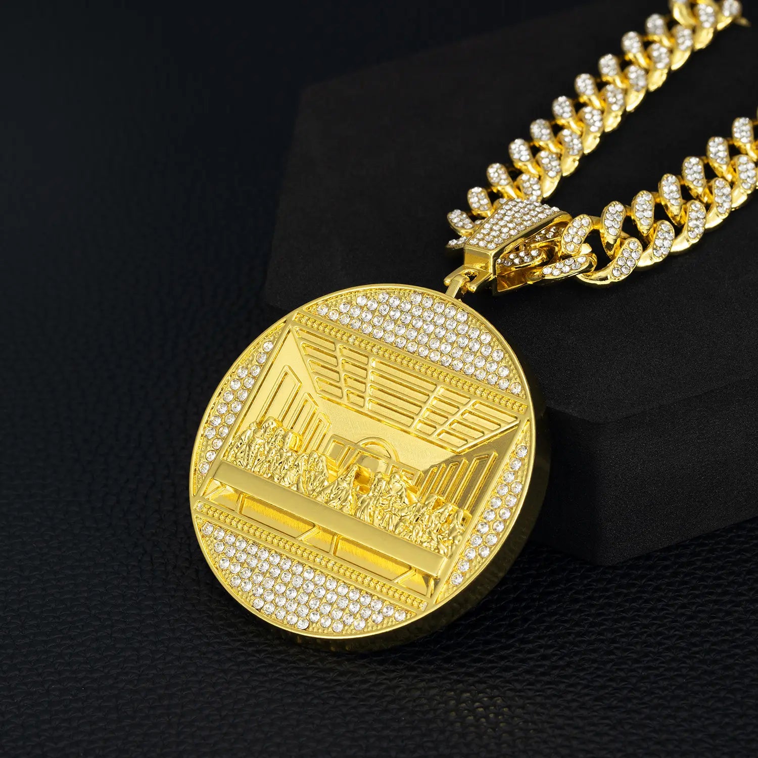 Hip Hop Last Supper Round Pendant Necklace Ice Crystal High Quality 13MM Cuban Chain Rap Jewelry Men and Women Gift