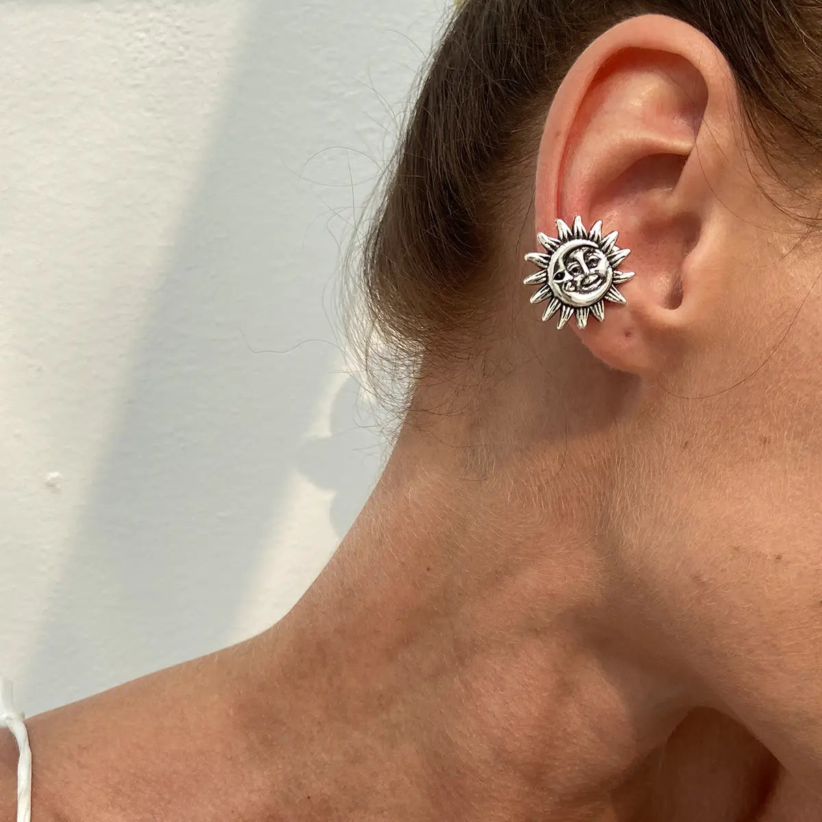 KunJoe 1 Pair Sun Moon C-Shaped Ear Clips Earrings for Womeb Hip Hop Geometric Non Piercing Earrings Ear-Cuff Summer Jewelry