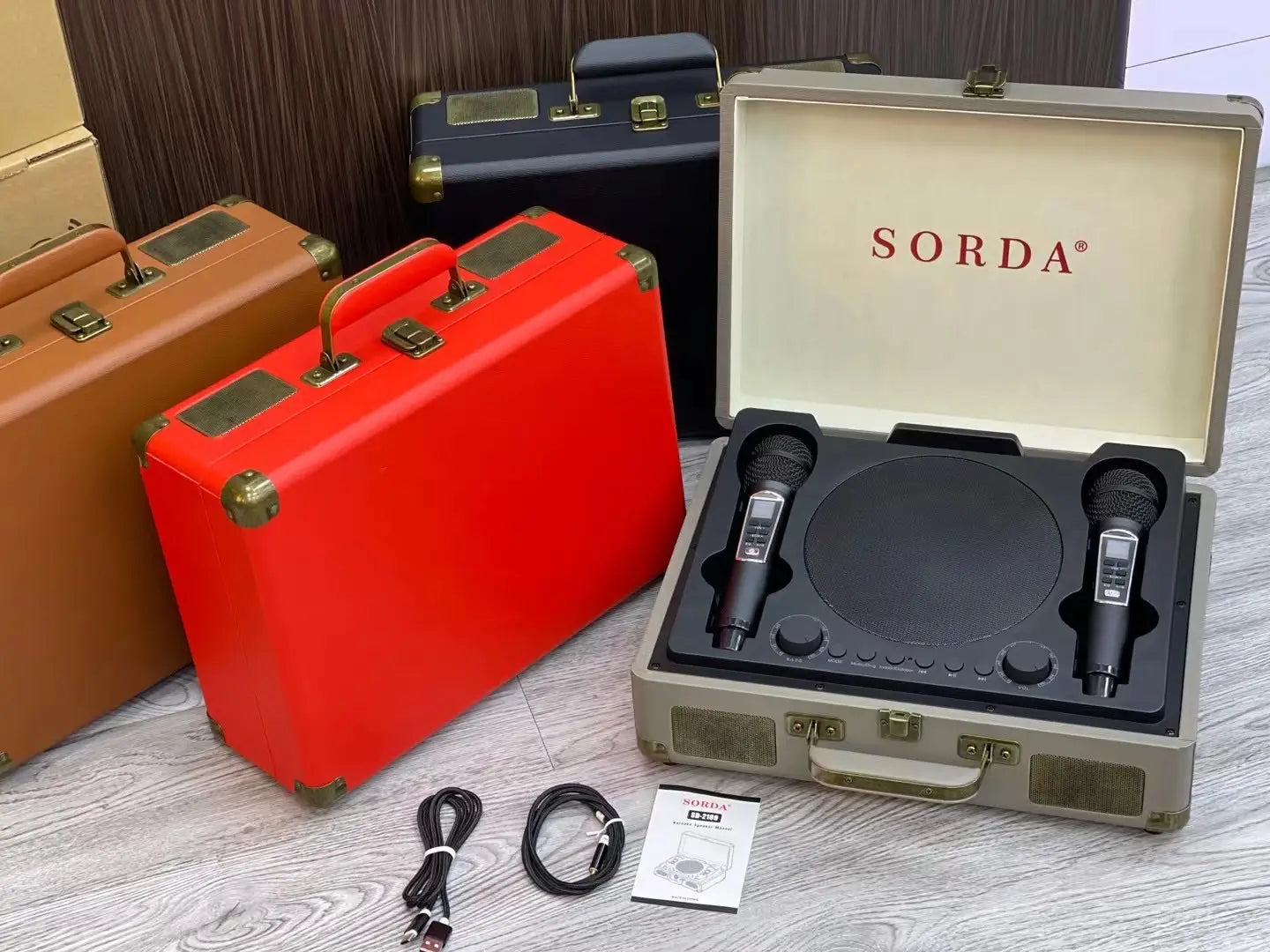 Retro High-quality Bluetooth Speaker Wireless Portable Home Theater KTV Outdoor Suitcase Karaoke Microphone Speakers SD2109