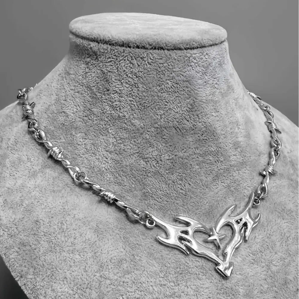 Hip Hop Personality Sliver Color Hollowed-out Flame Totem Heart-shaped Cross Thorny Chain Collar Necklace for Women Men Jewelry