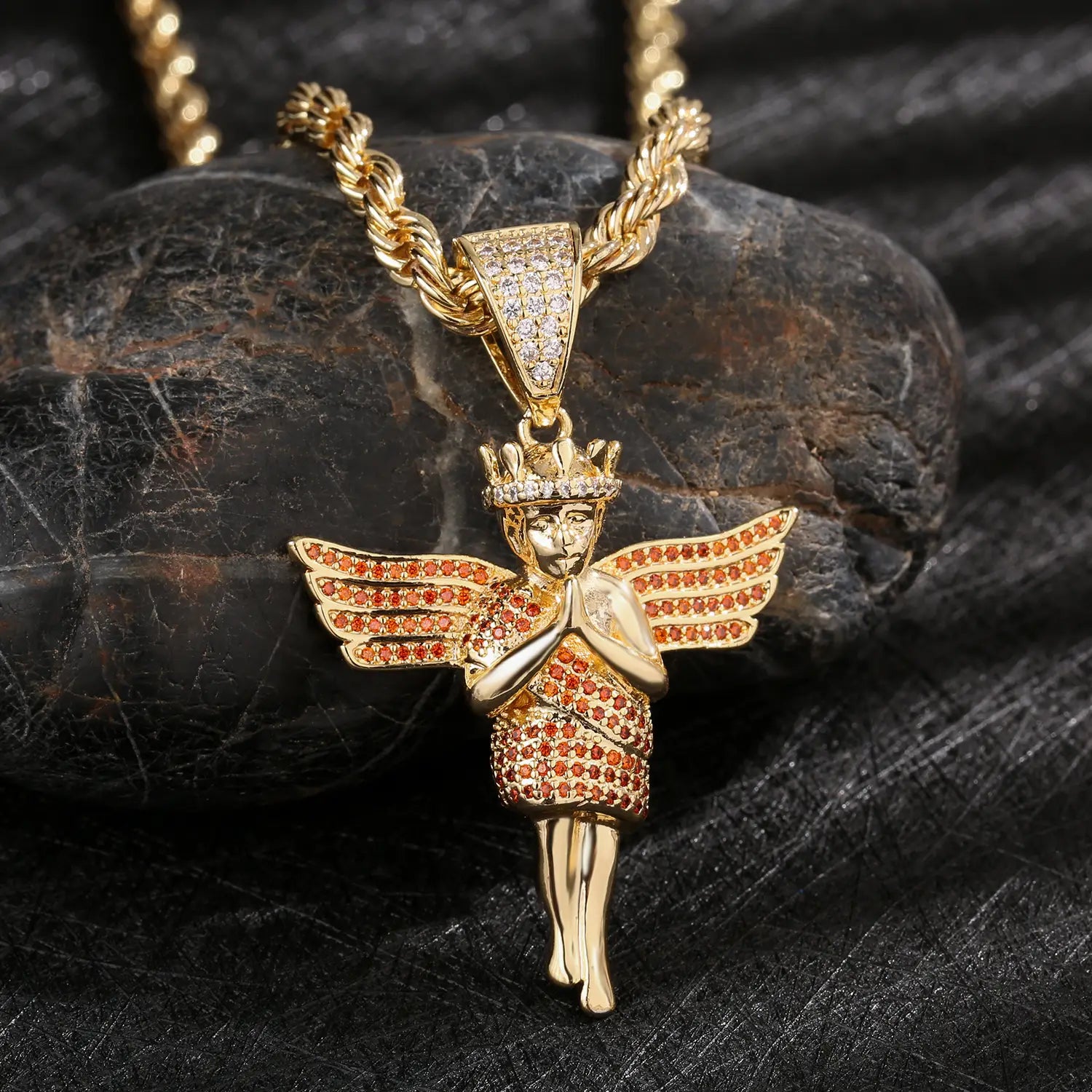 Hip-hop religious pendant for men and women made of copper plated with 14K gold wholesale available.