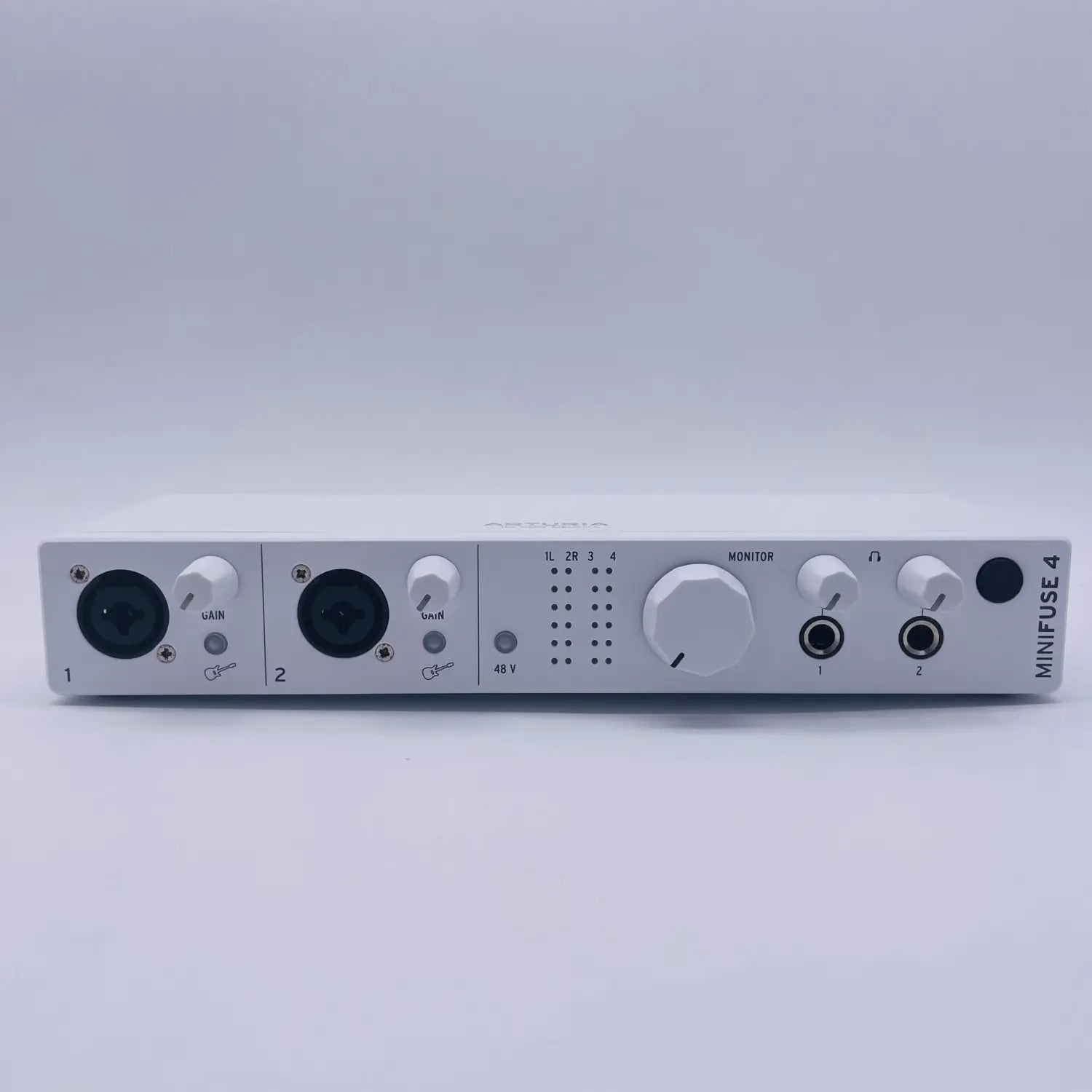 Arturia Versatile desktop MiniFuse 4 audio interface 4in/4out MIDI interface for bands,producers,performers podcasters