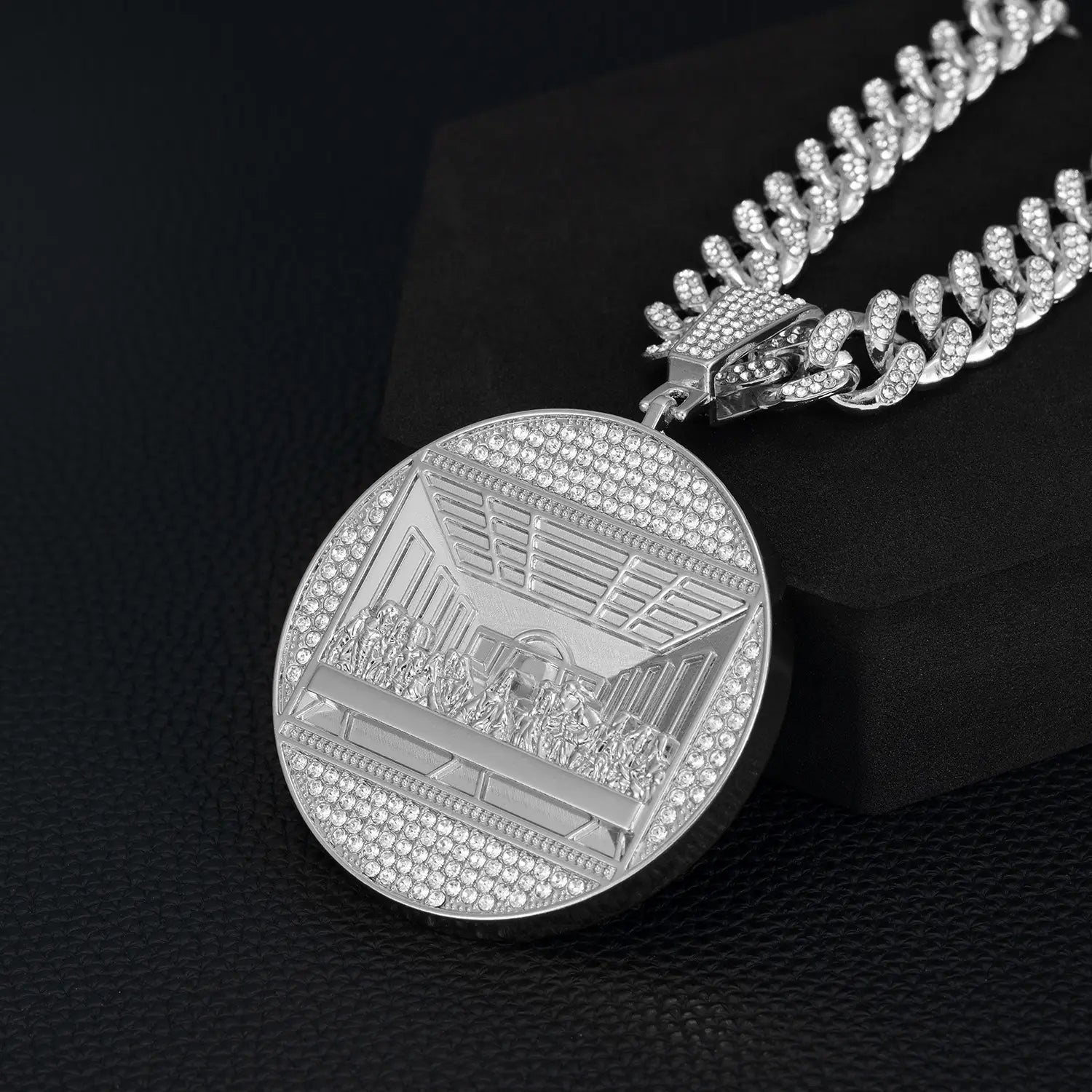 Hip Hop Last Supper Round Pendant Necklace Ice Crystal High Quality 13MM Cuban Chain Rap Jewelry Men and Women Gift