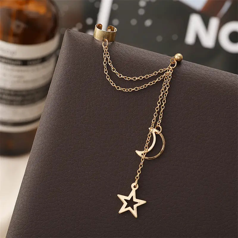 New Hiphop Clip Earrings for Women Star Moon Pendants Ear Cuff Punk Personality Gold Color Tassel Ear Clips aretes de mujer