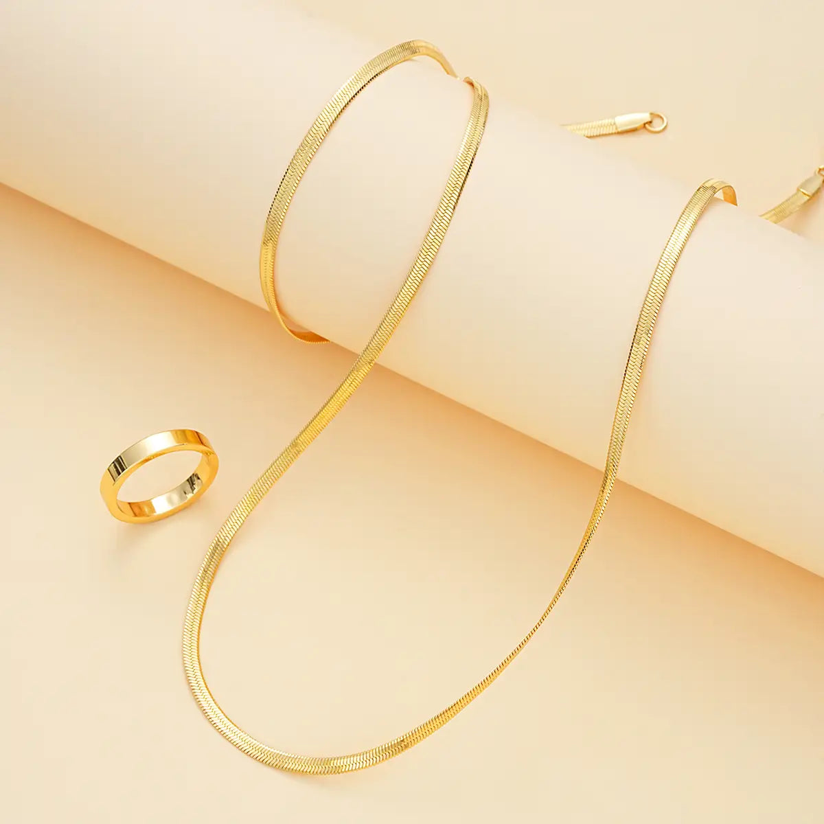 3pcs Fashion Hip Hop Stainless Steel Jewelry Set Men’s Minimalist Necklace Bracelet Ring Set Perfect Gift for Hip Hop Fans 2024