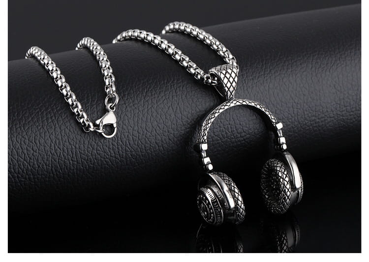 Rap Rock DJ Music Headphone Pendant Necklace for Women Man Stainless Steel Long Chain Hiphop Headset Jewelry Couple Accessories
