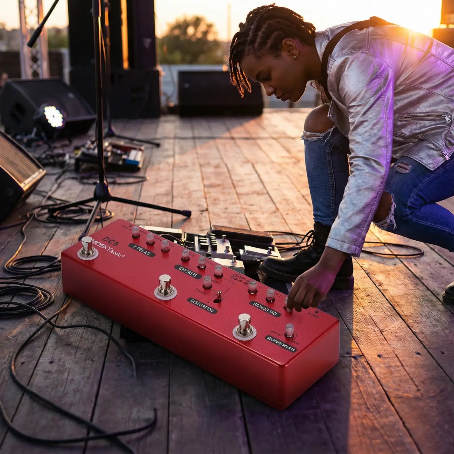 MOSKYAUDIO DC5 6-in-1 Guitar Effect Pedal Professional Multi Effects with Delay Chorus Distortion Overdrive Booster Buffer True