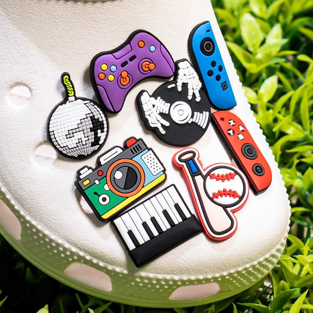1/20pcs Musical Instruments Pins for Men Women Kids Piano Guitar CD Shoe Charms Shoe Accessories Decorations Buckles Ornament