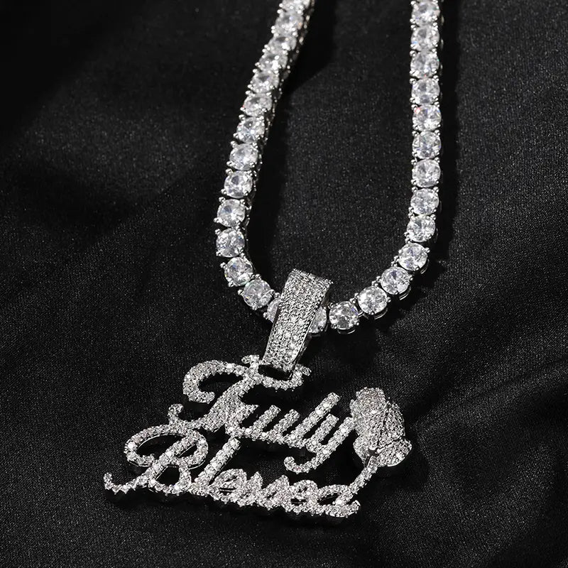 Hip Hop 5A+ CZ Stone Paved Bling Ice Out Praying Hand Letters Pendants Necklaces for Men Rapper Jewelry Gold Silver Color