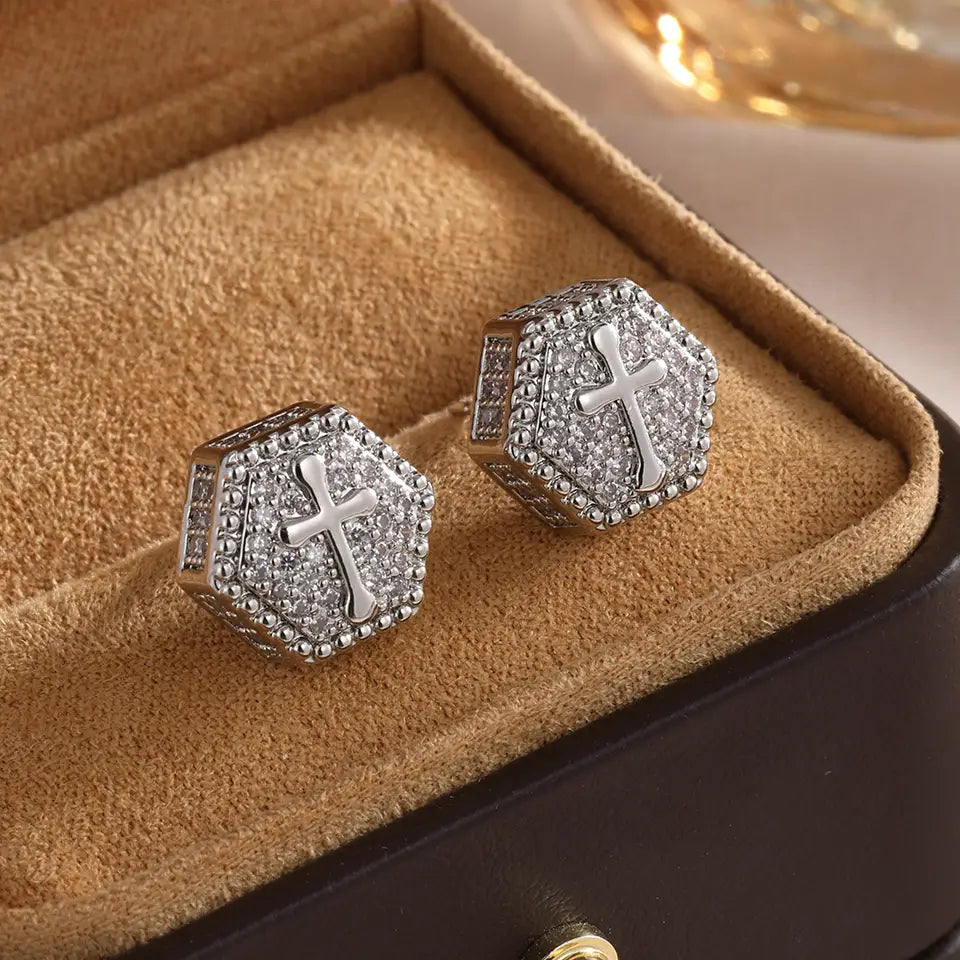 ZAKOL Hip Hop Rock Ice Out Cubic Zirconia Cross Stud Earrings for Men Women Punk Personalized Trendy Party Jewelry Gifts