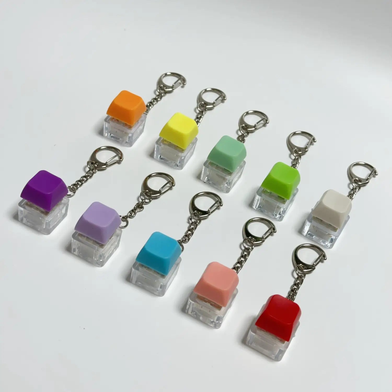 LED Keyboard Key Chain Toy Stress Relief DIY Button Finger Keyboard Caps Toy Small Gifts Small Gadgets Keychains