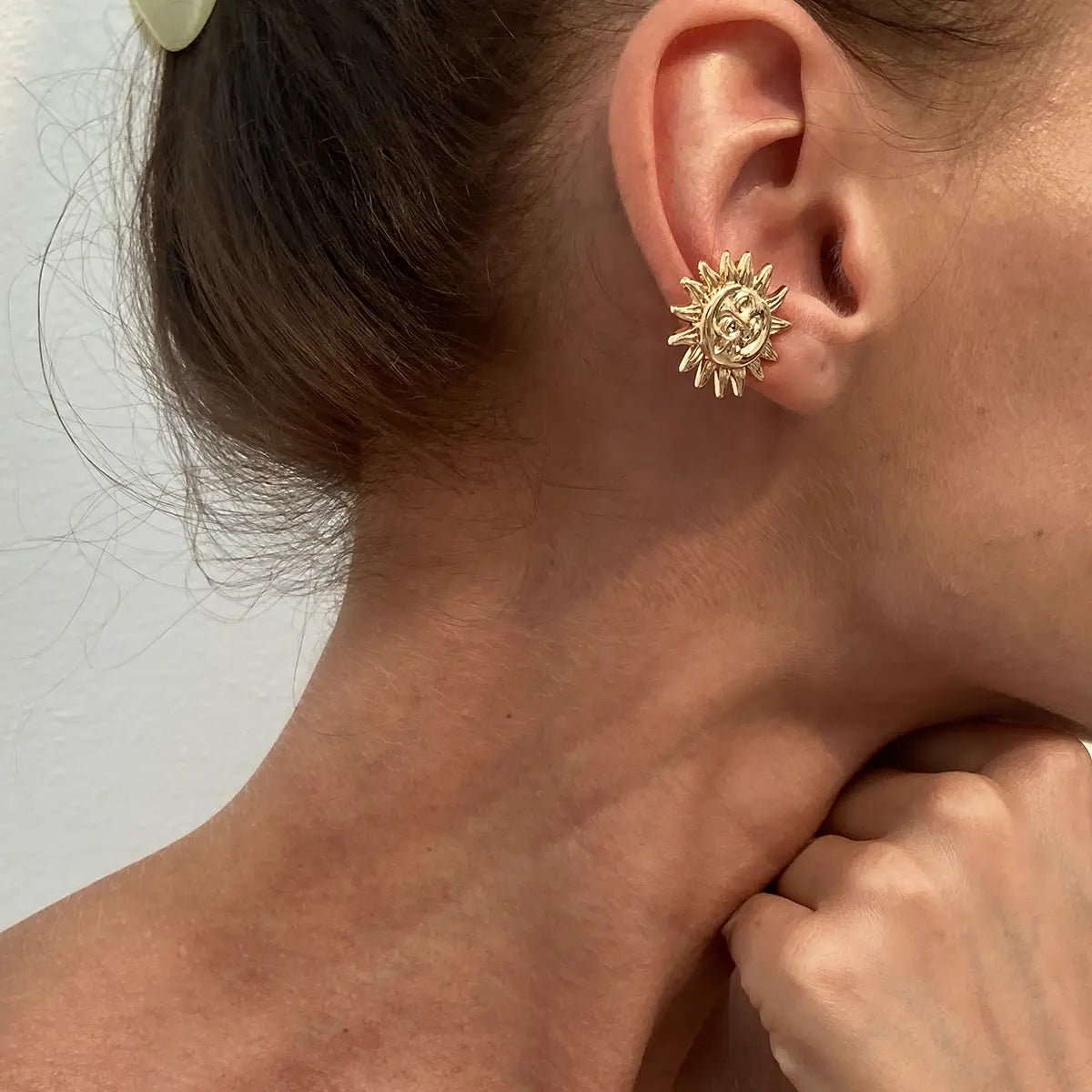 KunJoe 1 Pair Sun Moon C-Shaped Ear Clips Earrings for Womeb Hip Hop Geometric Non Piercing Earrings Ear-Cuff Summer Jewelry