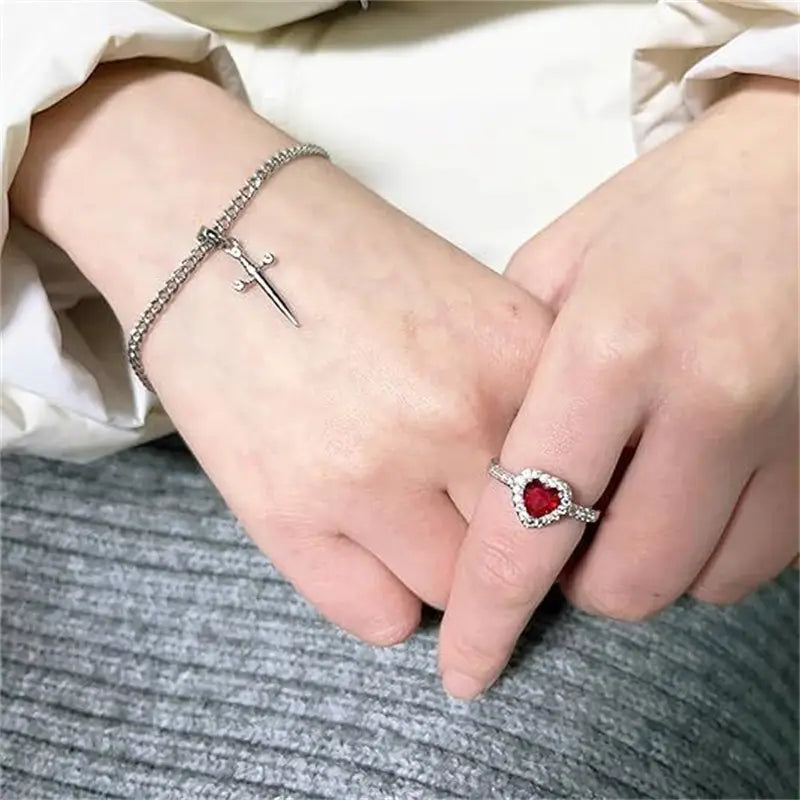 2pcs Swords Heart Pendant Necklaces for Women Men Cool Punk Heart Matching Necklaces Couple Friendship Fashion Jewelry Gift