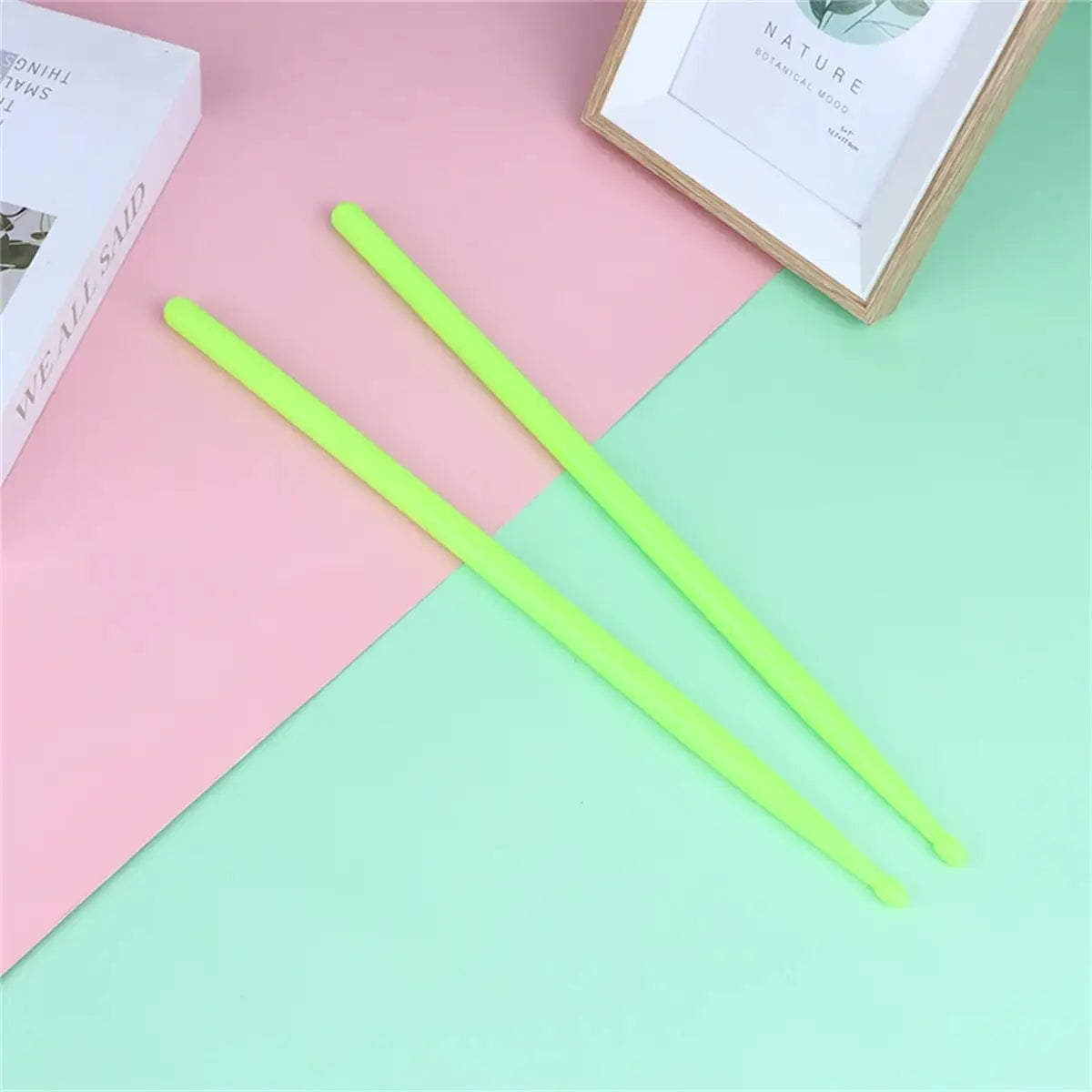Miwayer Luminous Drum Stick Light Up Drum Sticks1Pair in The Dark Musical Instruments Stage Performance Fluorescent Drumsticks