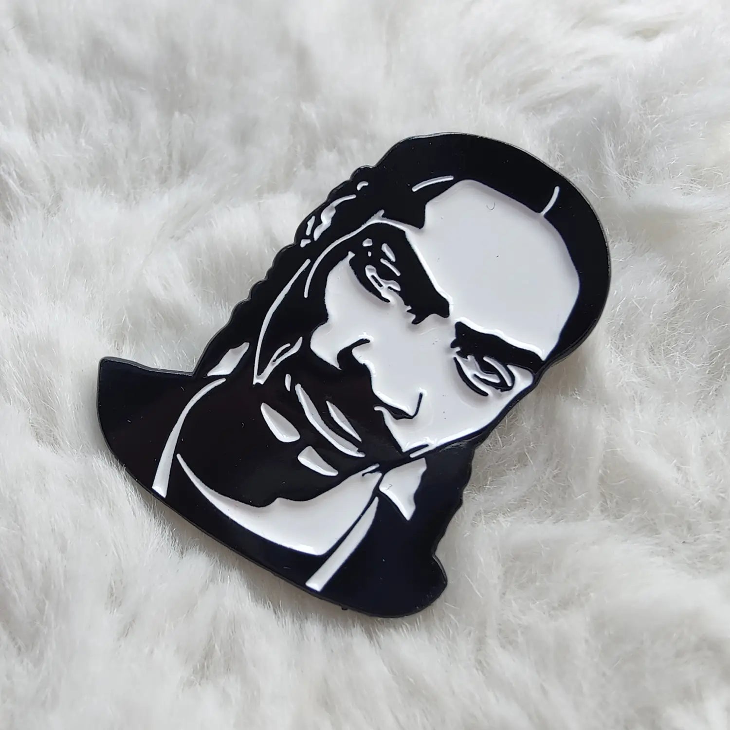 Snoop Dogg Hip Hop Godfather Rapper Enamel Pin Brooches Bag Lapel Badge Jewelry Gift for Kids Friends