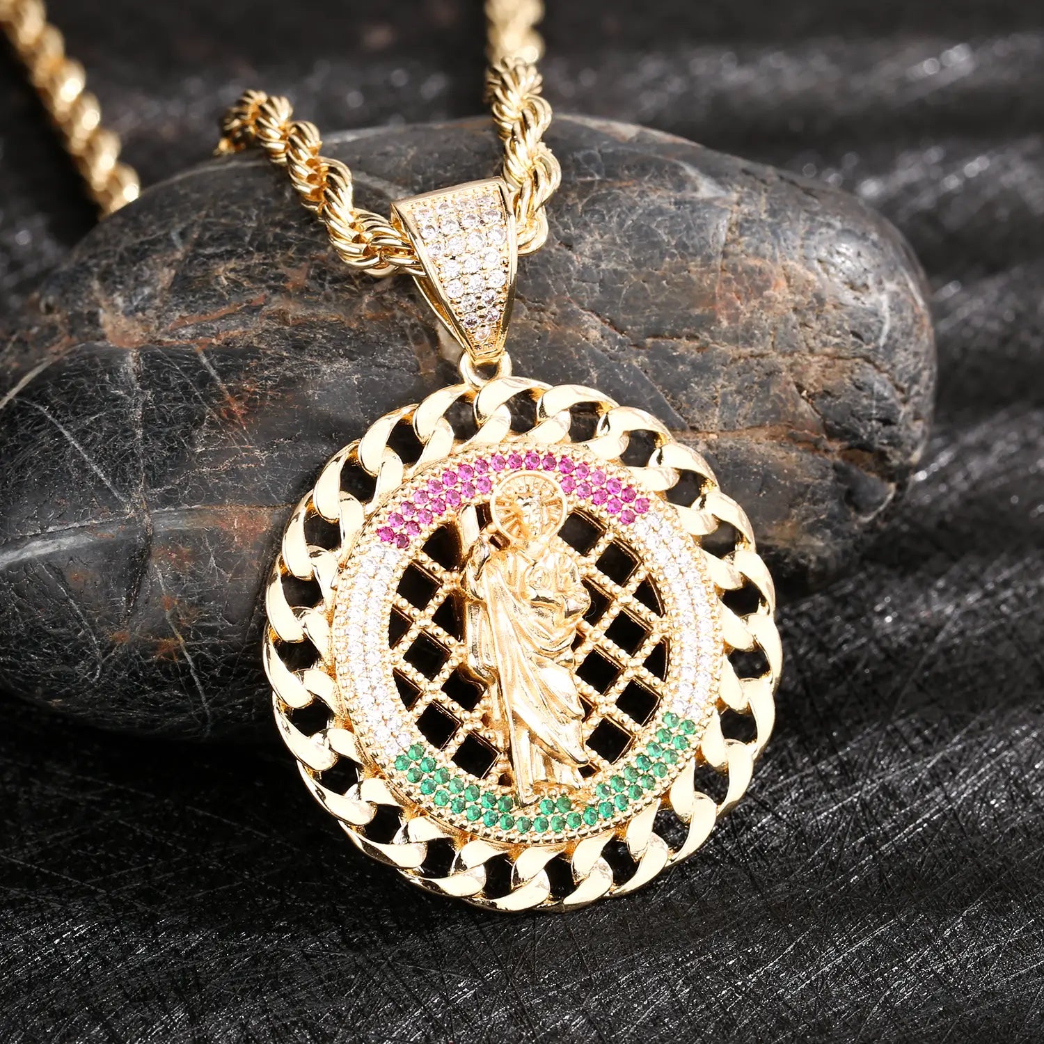 Hip-hop religious pendant for men and women made of copper plated with 14K gold wholesale available.