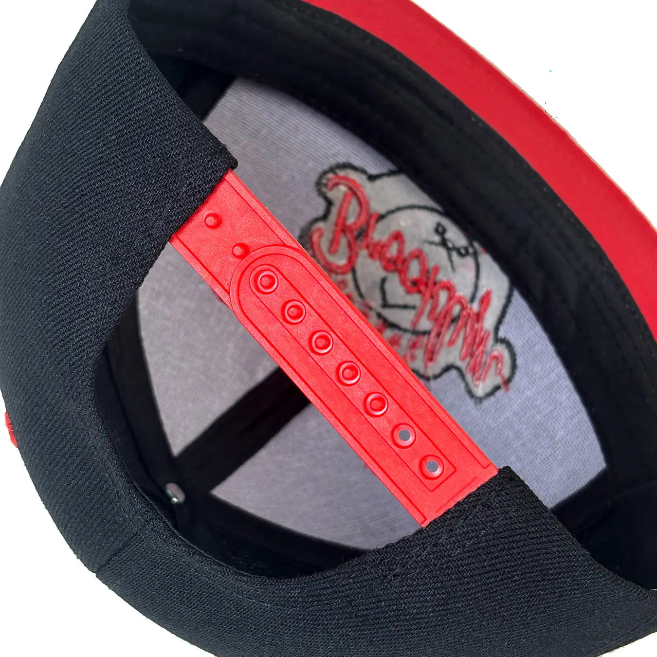 Letter Embroidered Hip-Hop Cap Trendy Baseball Cap Adjustable Casual Flat-Brimmed Hat Suitable for All Seasons Fashionable Hat for Street