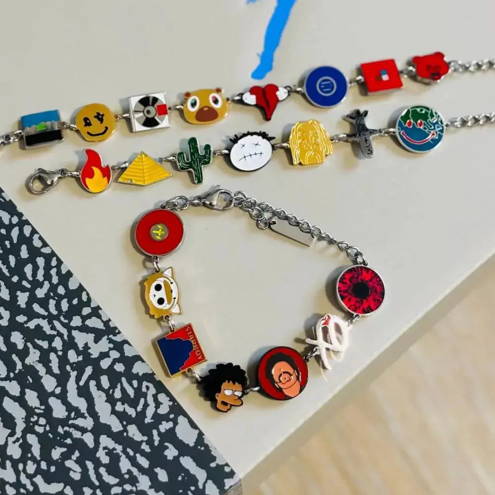 Art Album Bracelets Kawaii Kanyeing Dropouted Bear Vintage Hip Hop Metal Cuff Bangles Jewelrys Men Women Fashion Trendy Chains