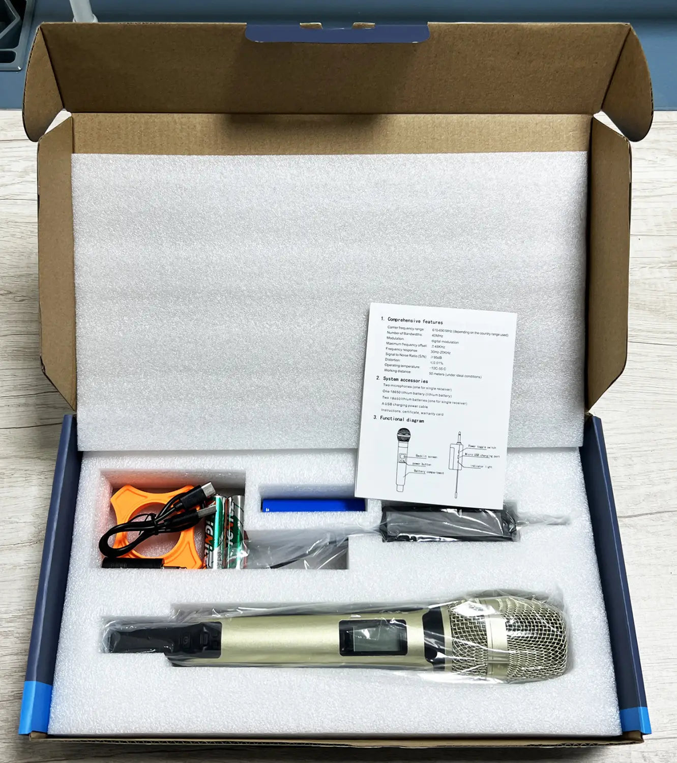 GAW-SKM9000A Rechargeable Wireless Dynamic Handheld Vocal Karaoke Microphone Professional Mic