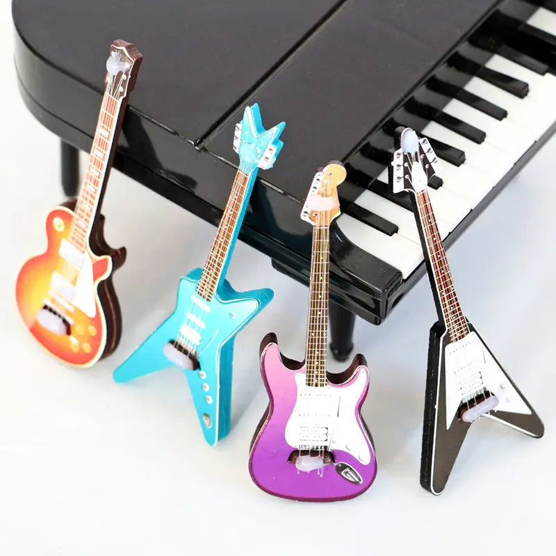 1Pc Classic Guitar Toy for Dollhouse 1/12 Miniature Simulation Musical Instrument Model Decorative Accessory for Dollhouses
