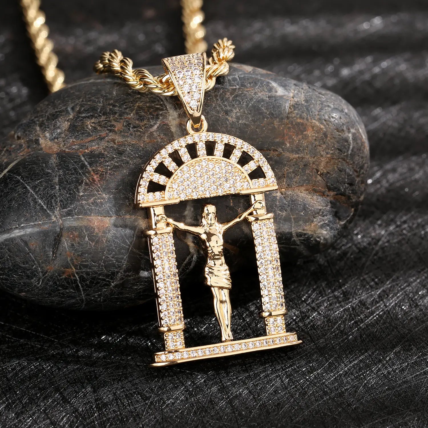 Hip-hop religious pendant for men and women made of copper plated with 14K gold wholesale available.