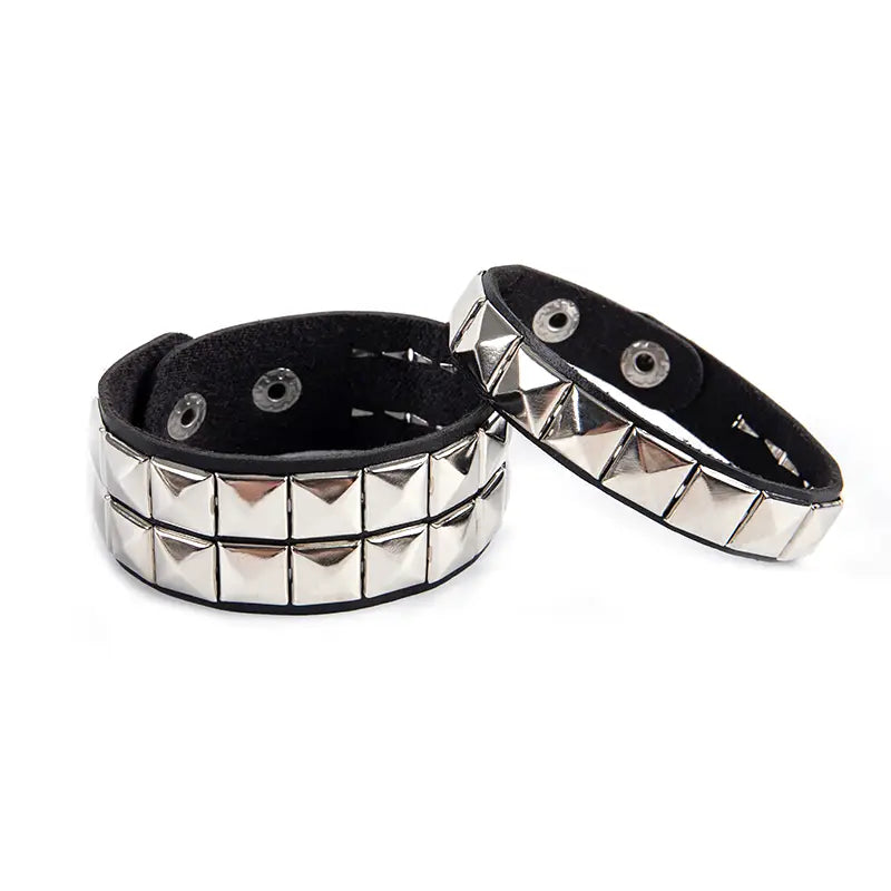 Punk Hip-Hop Gothic Nail Bracelet Rivets Casual Couple Bracelet Party New Year’s Christmas Valentine’s Day Birthday Gift
