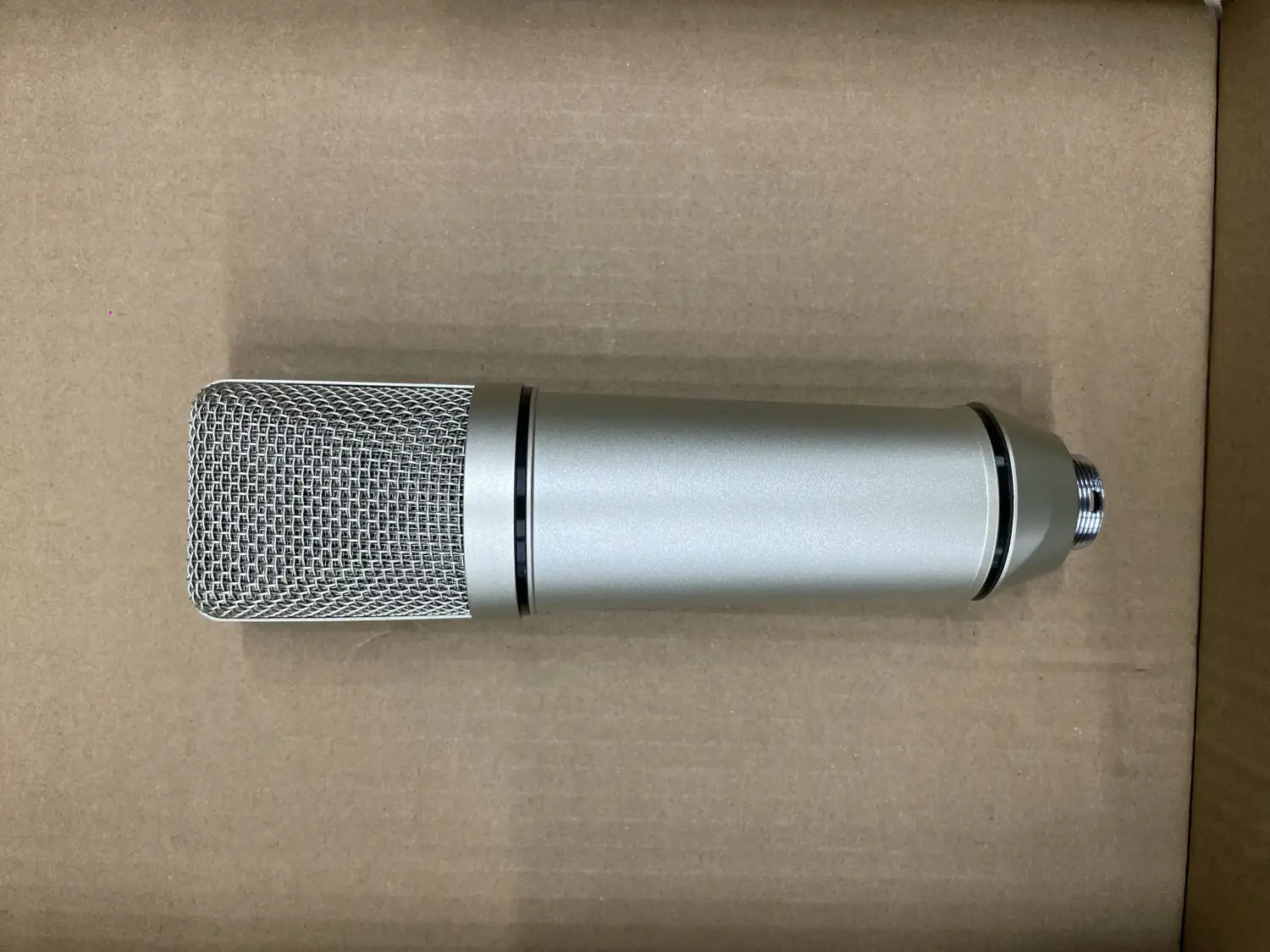 Top Studio Metal U87 Condenser Microphone Professional Cardioid Studio Mic for Recording Podcasting Voice Over Streaming Home